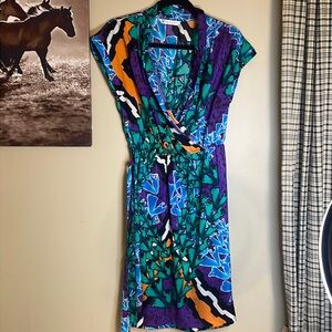 Peter Nygard VNeck Sleeveless Dress